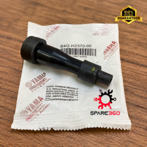Plug Cap Assy for Yamaha FZS V1, FZS V2, FZS V3, FZS V4, Fazer V1, Fazer V2, R15 V2, R15 V3, R15 V4, R15M, MT15 V1, MT15 V2, Saluto 125 & FZX bike.